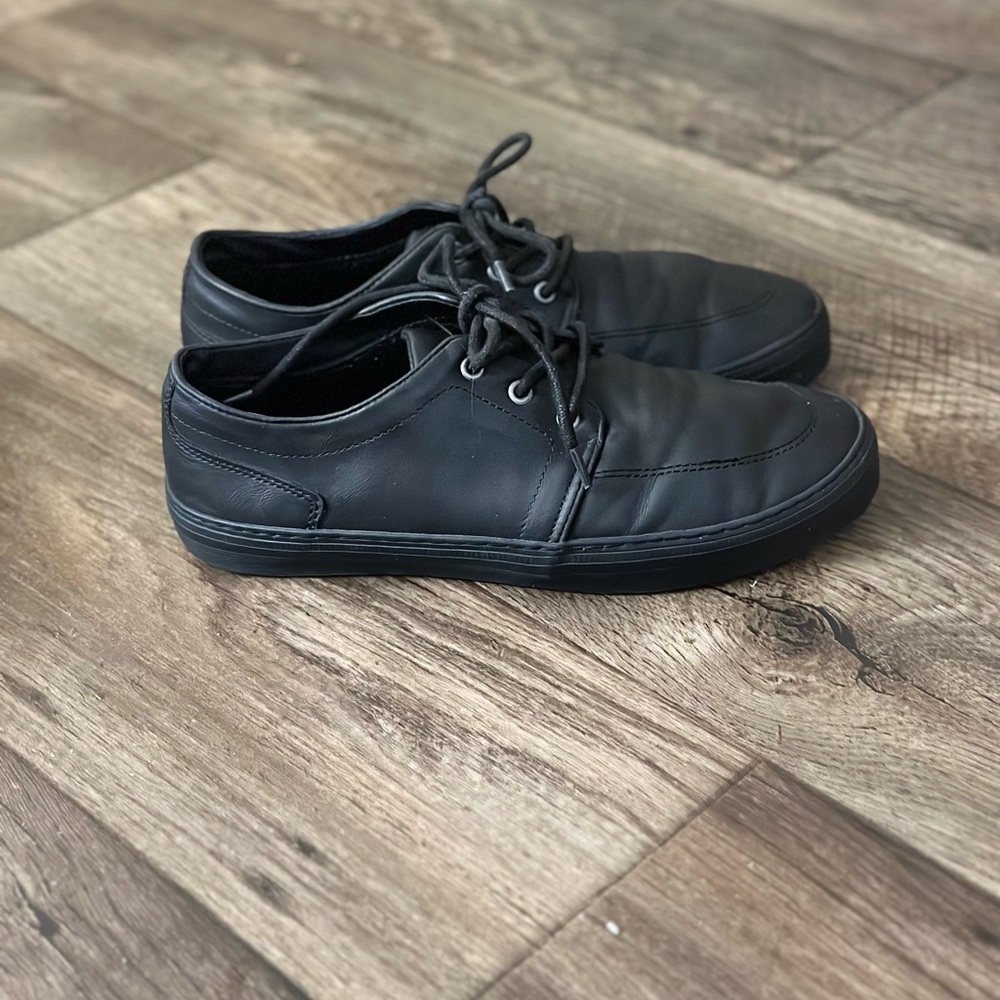 Pull&Bear Men’s Shoes Sneakers Black Faux Leather Size 7.5